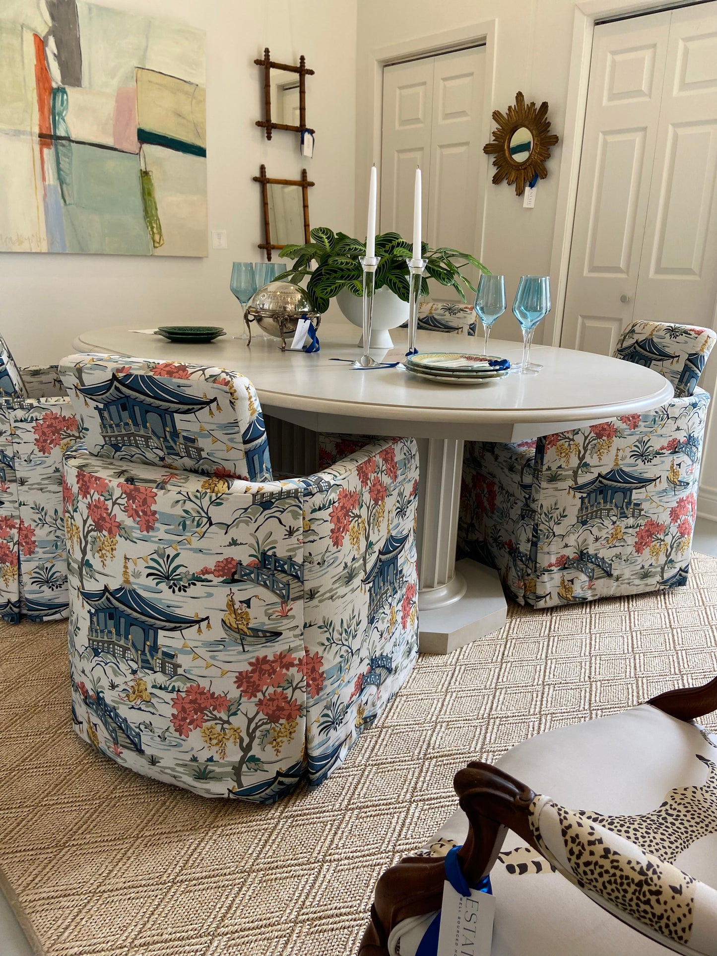 Dining Table - White Round to Oval Extension with Pedestal Base